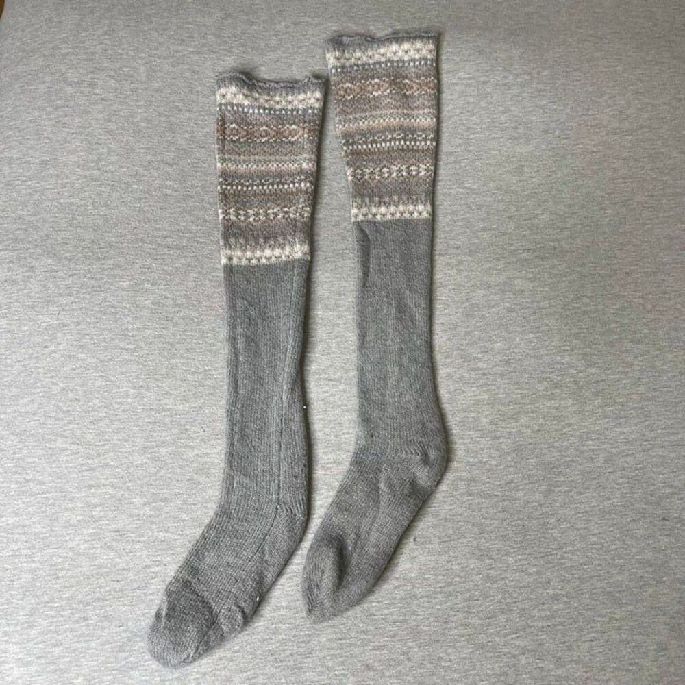 Muk Luks Women's Super Cozy Ribbed Long Crew Socks